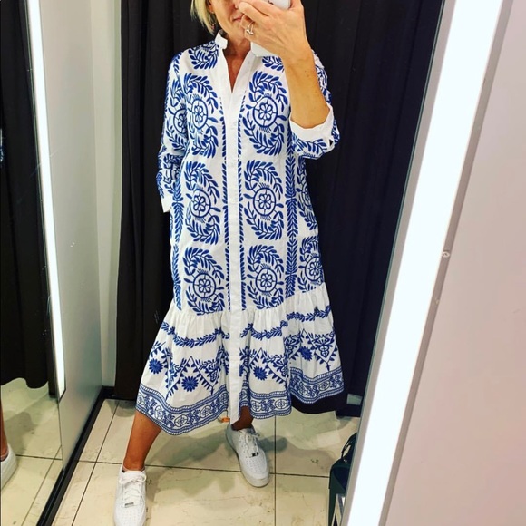 BLOGGERS FAVORITE ZARA EMBROIDERED DRESS - Picture 7 of 8